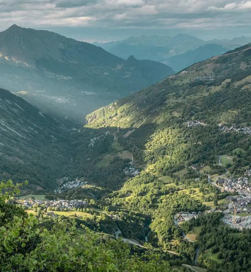 destination : vallée en été