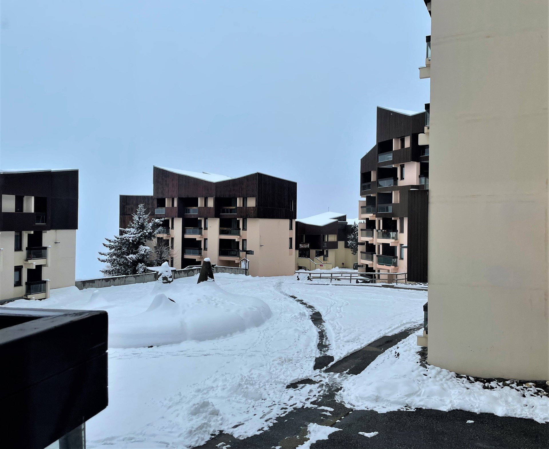 Photo lot 30240217
