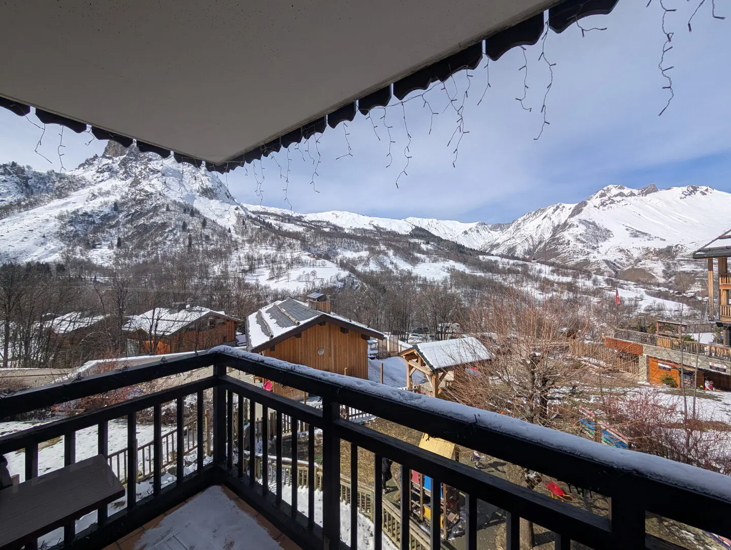 Appartement 3 pièces 54 m² · à Les Belleville · 54 m² · 690 000 €