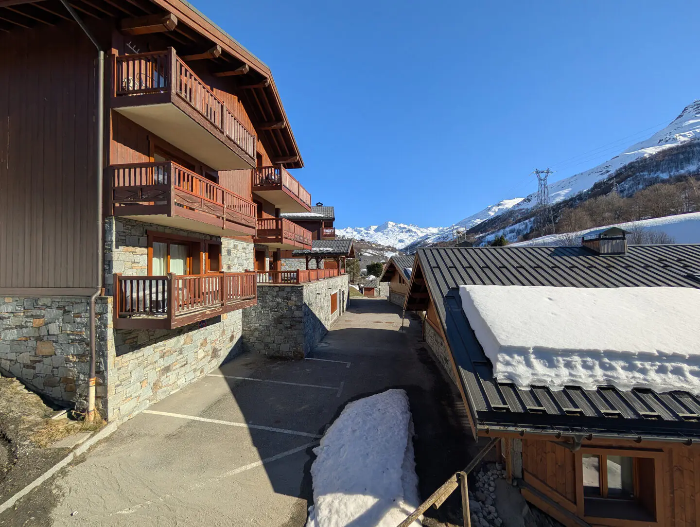 Appartement 5 pièces 95 m² · à Les Belleville · 94,9 m² · 950 000 €